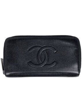 Chanel CC Logo Round Zip Wallet Caviar Leather
